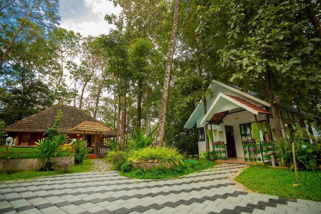 Traditional Kerala Villa Munnar Exteriör bild