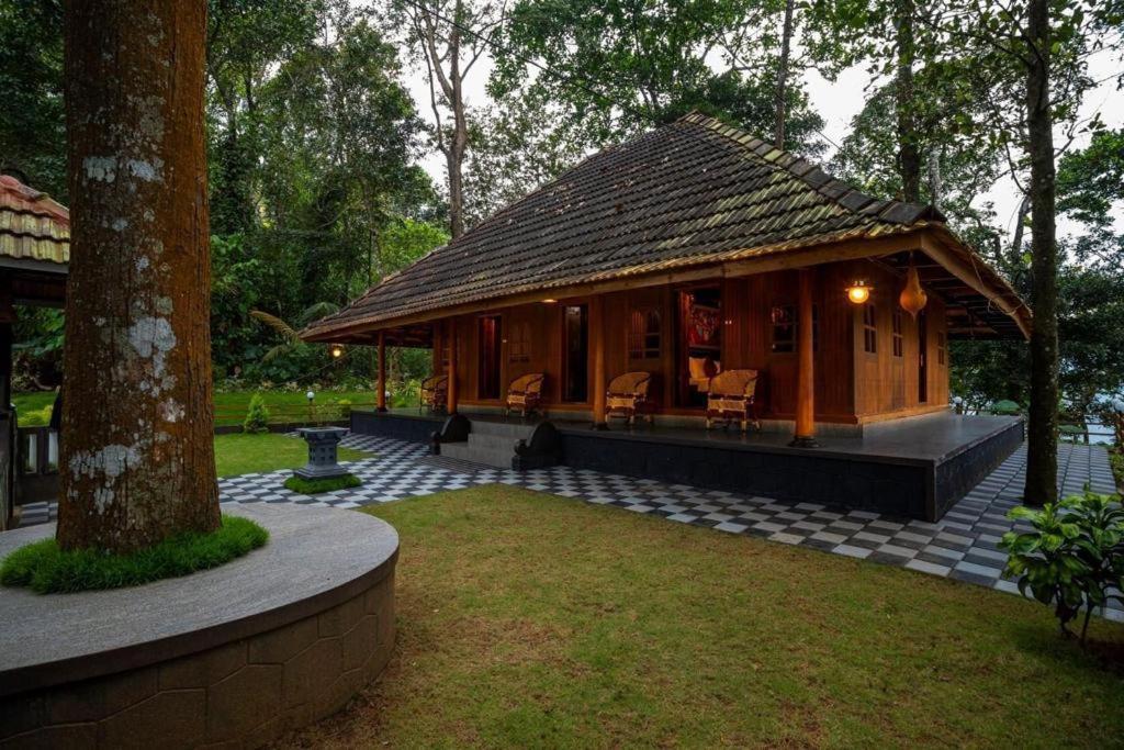 Traditional Kerala Villa Munnar Exteriör bild
