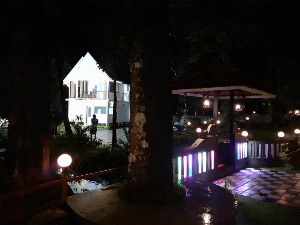 Traditional Kerala Villa Munnar Exteriör bild